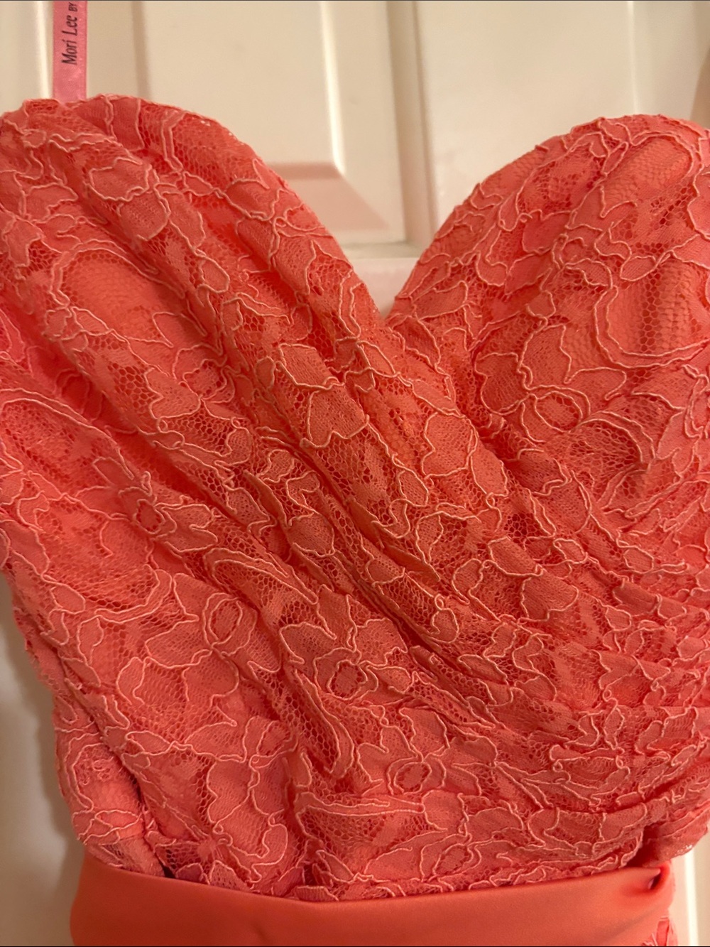 Women’s Coral Lace Knee high Formal Dress with Satin Bow